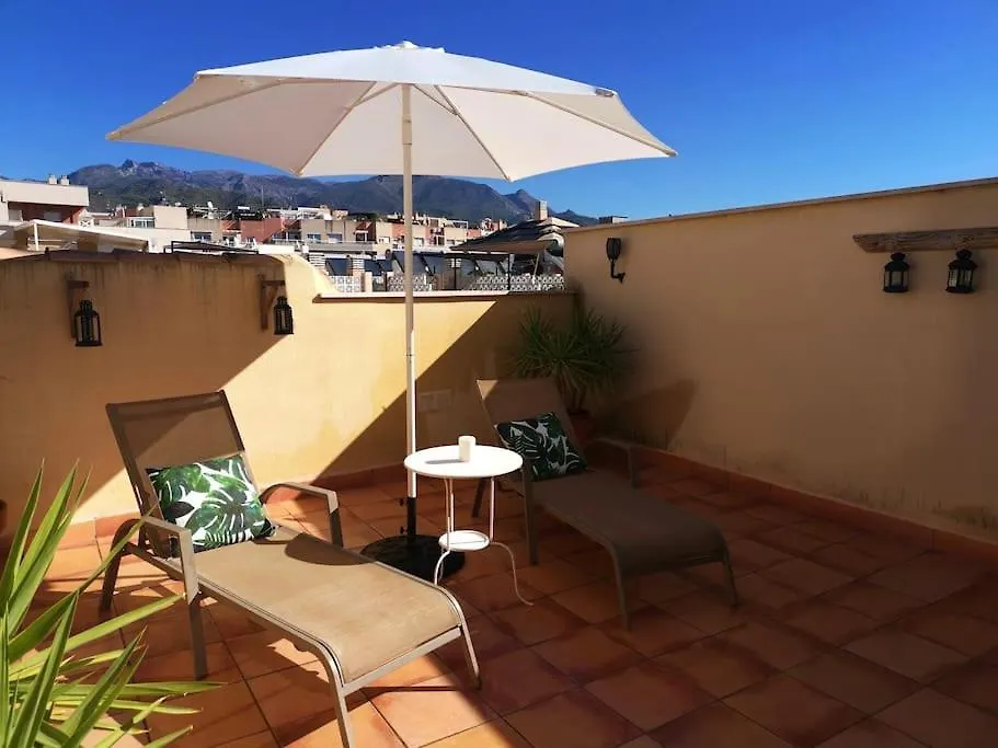 Luminoso Atico Cerca De La Playa Con Piscina Y Garaje Apartment Nerja