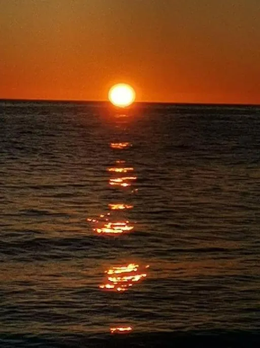 Luminoso Atico Cerca De La Playa Con Piscina Y Garaje Apartment Nerja