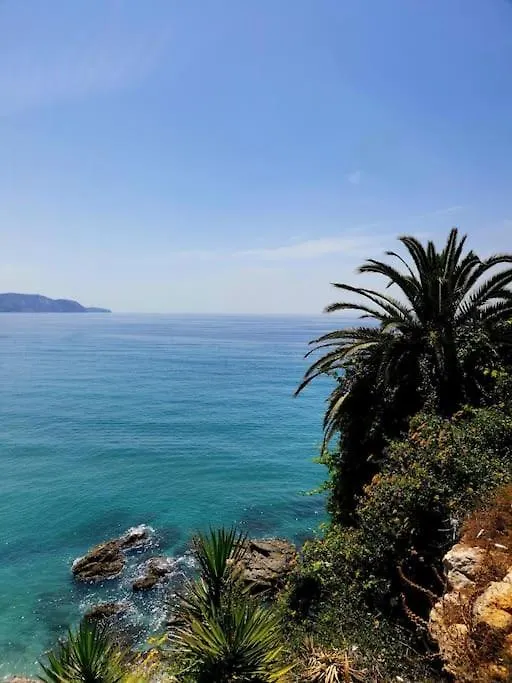 Luminoso Atico Cerca De La Playa Con Piscina Y Garaje Apartment Nerja Spain