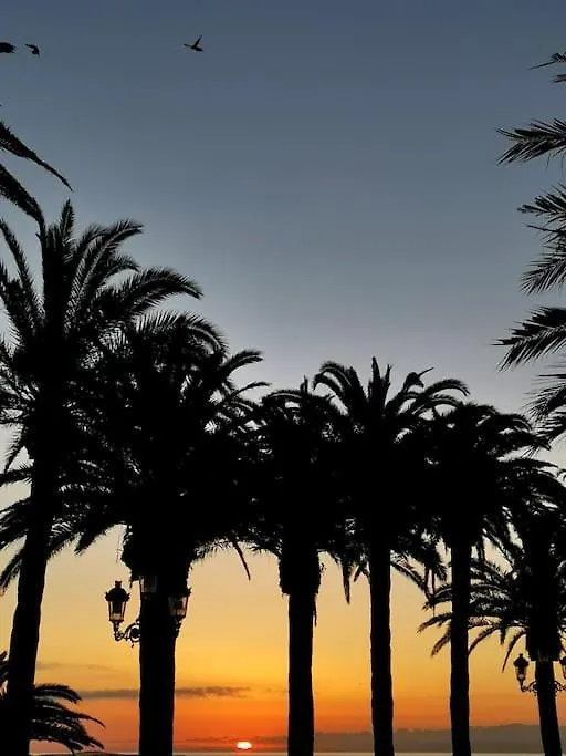 Luminoso Atico Cerca De La Playa Con Piscina Y Garaje Apartment Nerja
